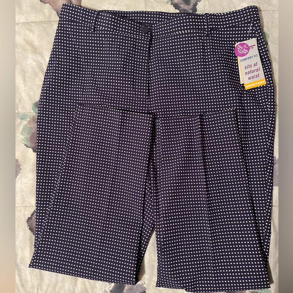 Patterned Blue Pants - Picture 4 of 8